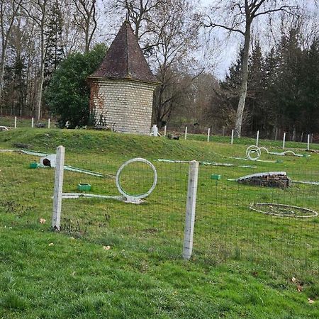 Pavillon Avec Jardin Clos Au Bord De L'Yonne Coulanges-sur-Yonne Экстерьер фото