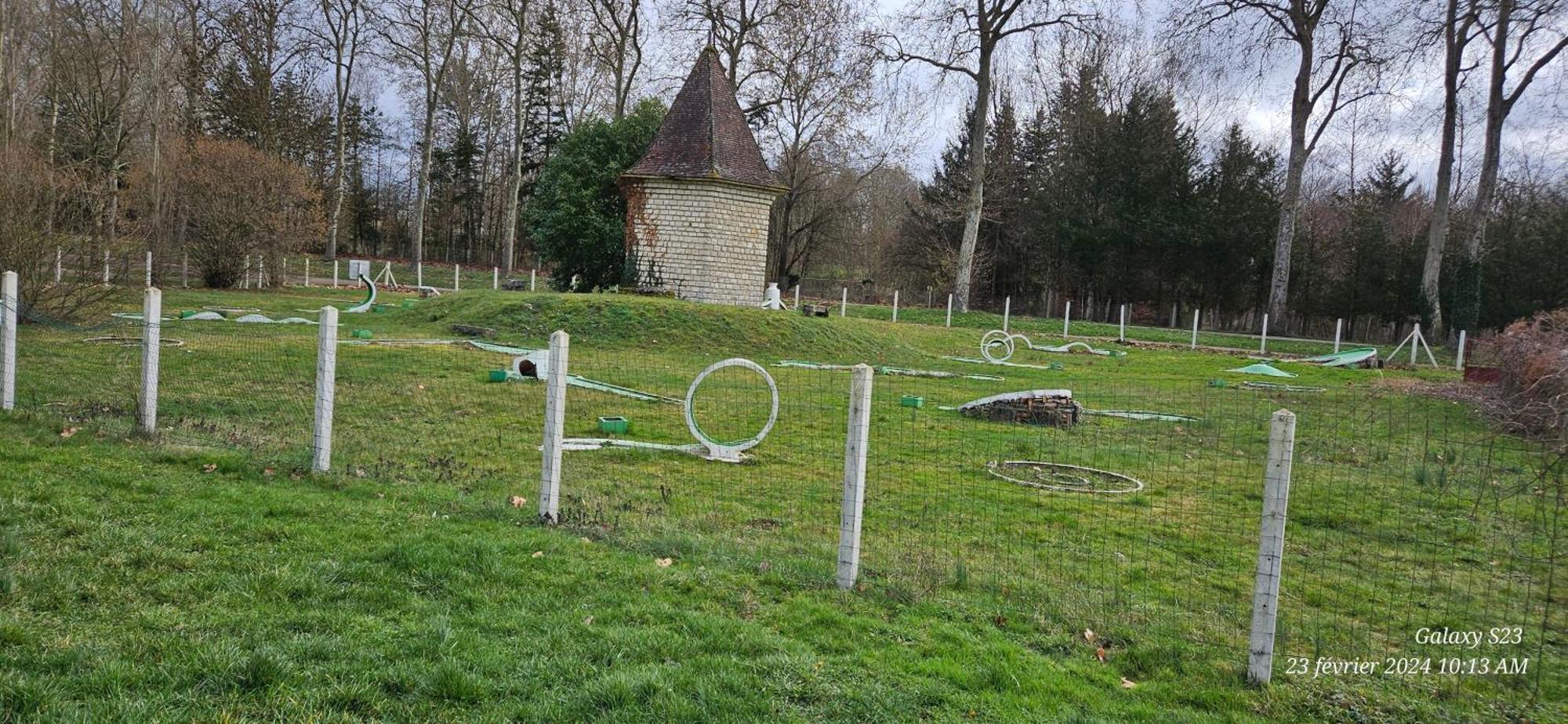 Pavillon Avec Jardin Clos Au Bord De L'Yonne Coulanges-sur-Yonne Экстерьер фото